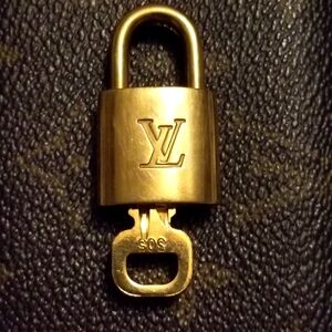 LV New Lock and Key
